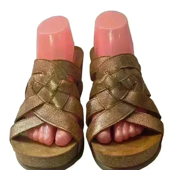 FLY London Gily Women's Metallic Gold Wedges Sandals Slip On Size 41 / 10-10.5 - Picture 2 of 10